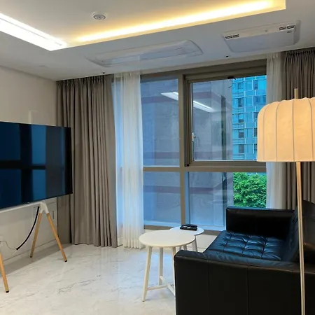 Gangnam Luxury House Apartment