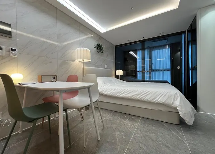 Gangnam Luxury House *