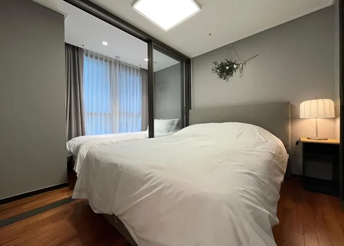 Gangnam Luxury House * 서울특별시
